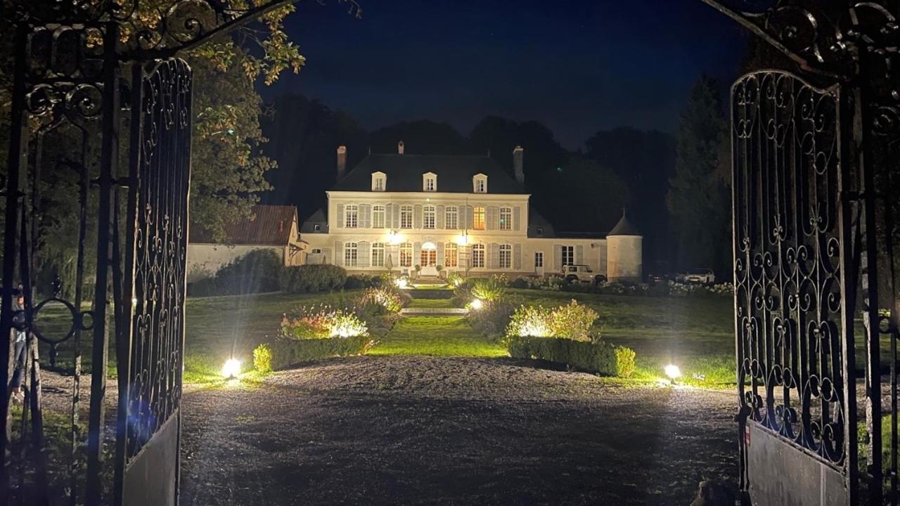 Domaine De La Course Bed and Breakfast Doudeauville Exteriör bild